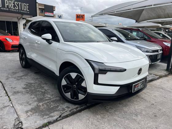 VOLVO EX30 51 KW ELÉTRICO CORE
